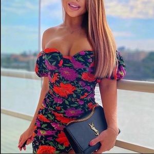 NWT Zara Floral Puff Sleeve Mini Dress